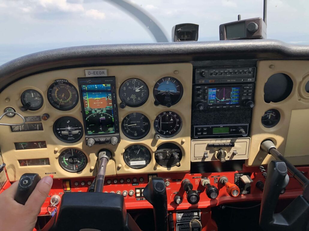 Cockpit Cessna